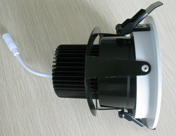 high quality 20w rotable cob led down light with 3 year warranty